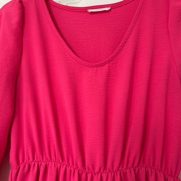 LIKE NEW Women’s Hot Pink Tiered Dress - Picture 5 of 10